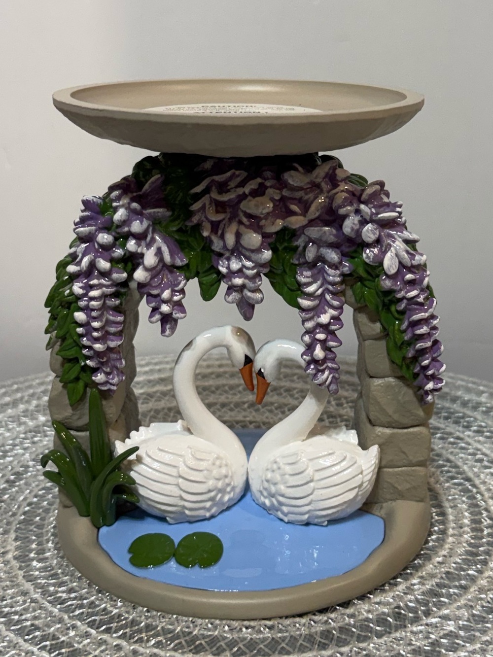 BBW White Swan 3 Wick Candle Holder NWT